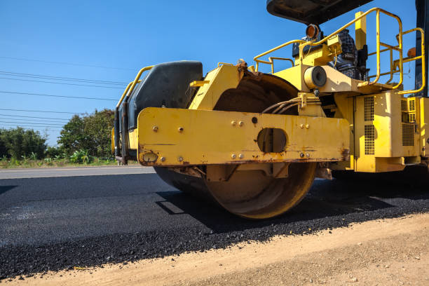 Best Driveway Pavers Cost  in Milford, IN